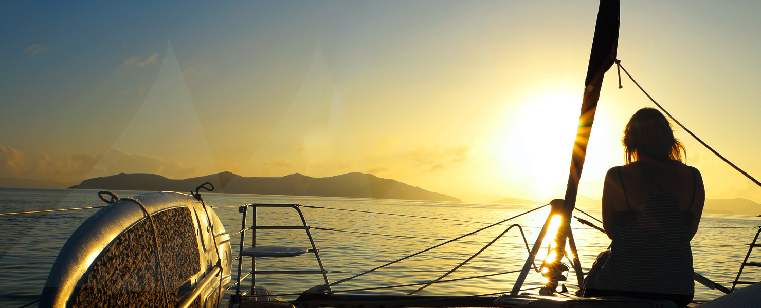 yacht hire in whitsundays