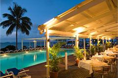 Clipper Restaurant at Coral Sea Resort