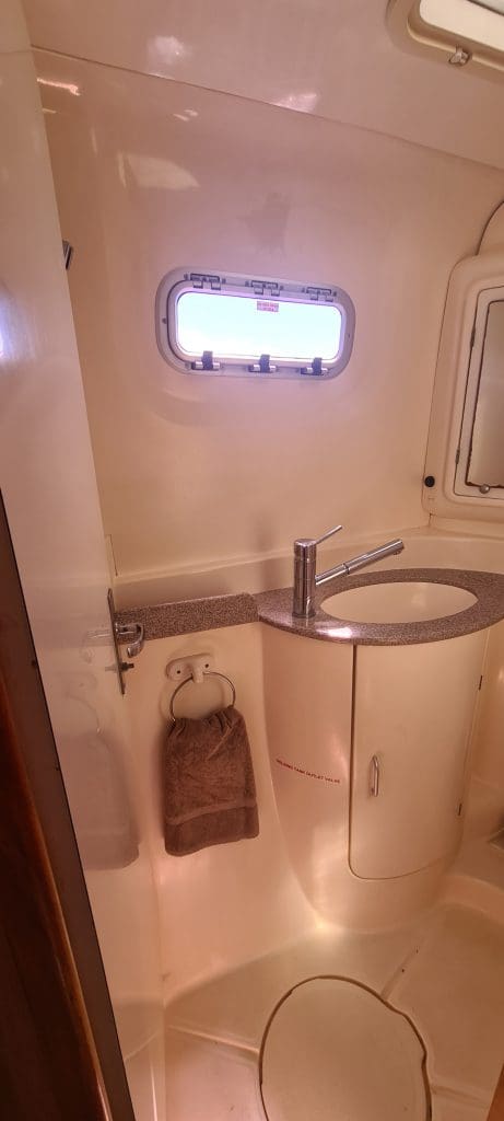 “Aliara” Leopard 42 Sailing Catamaran