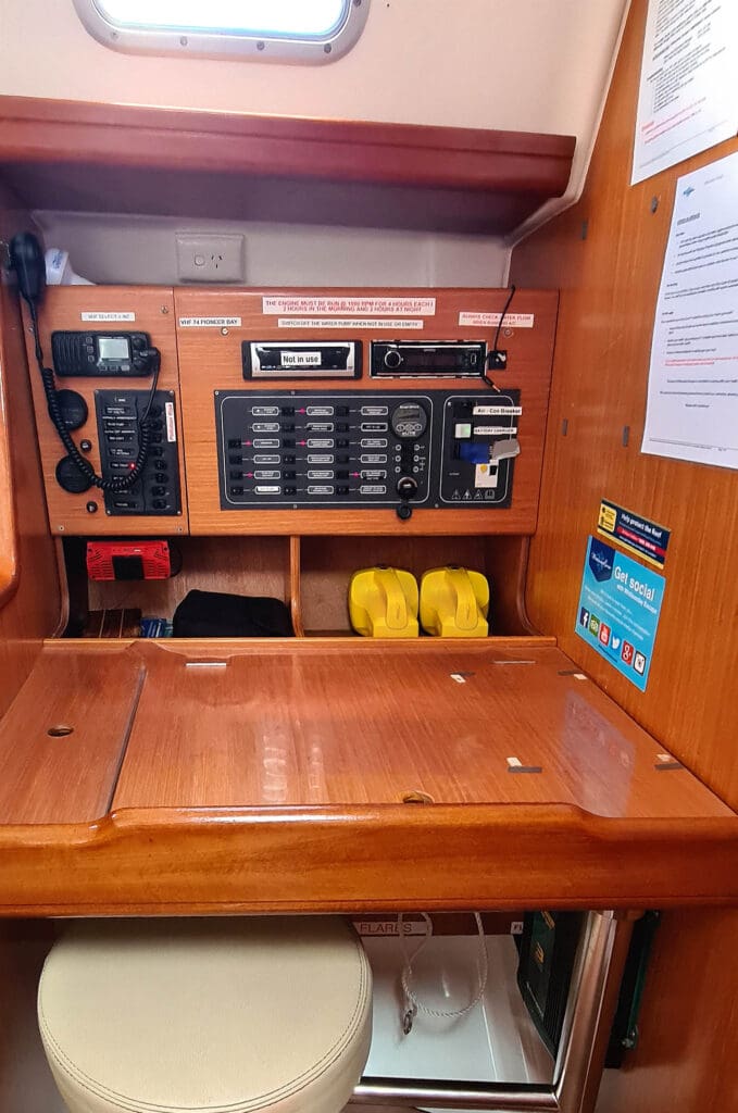 “Chirping Bird” Beneteau 43