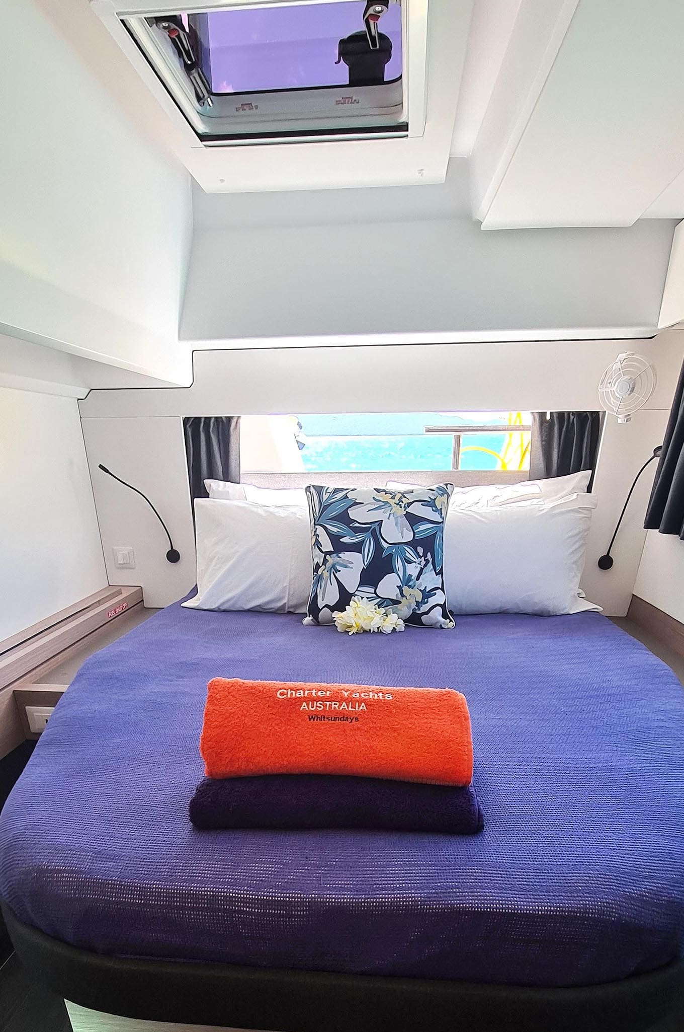 “Chrissy” 42 Fountaine Pajot Astrea