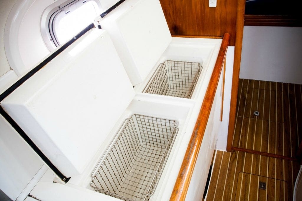 “Divocean” 38 Venturer