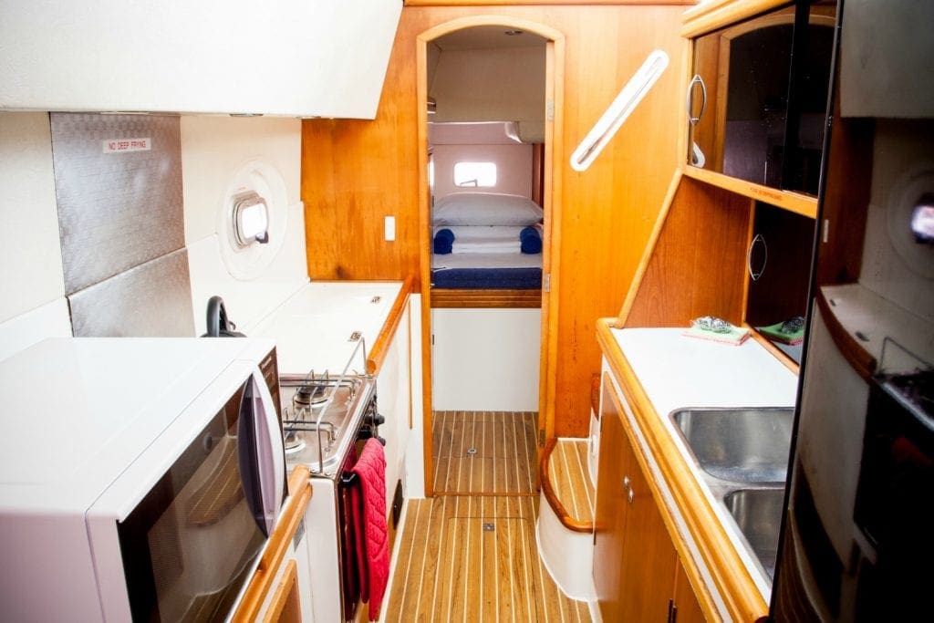 “Divocean” 38 Venturer
