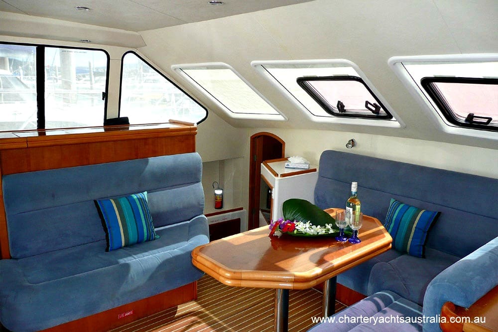 “Divocean” 38 Venturer