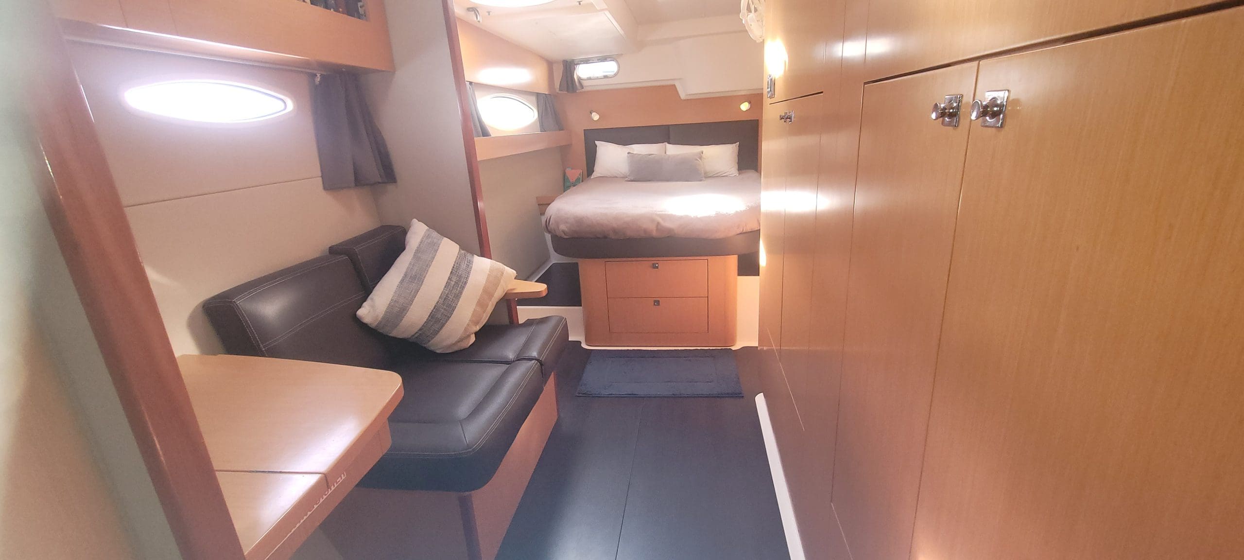 “Prime Time” Fountaine Pajot Salina