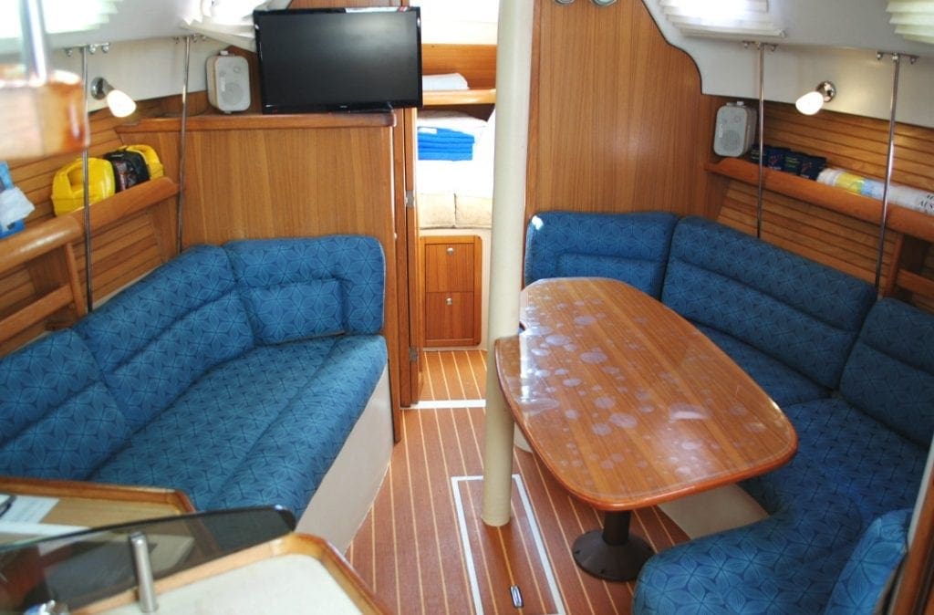 “RockStar” Catalina 32