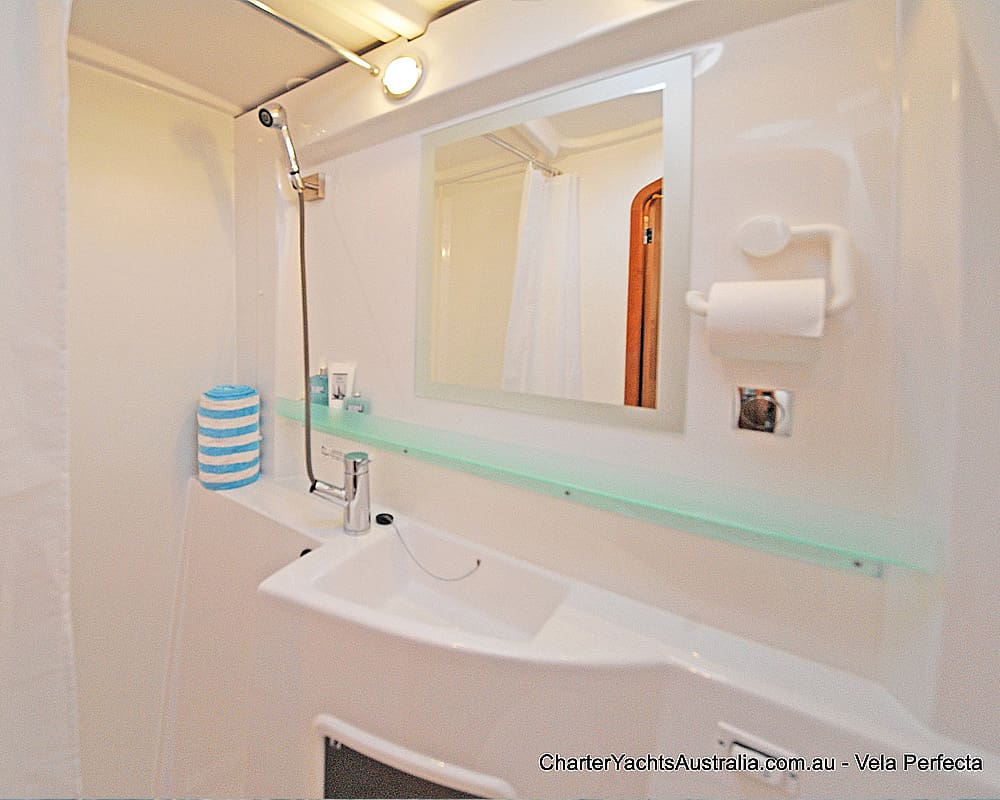 “Vela Perfecta” Fountaine Pajot 44